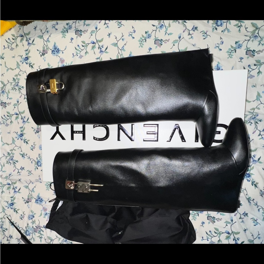 Givenchy Sharklock Boots